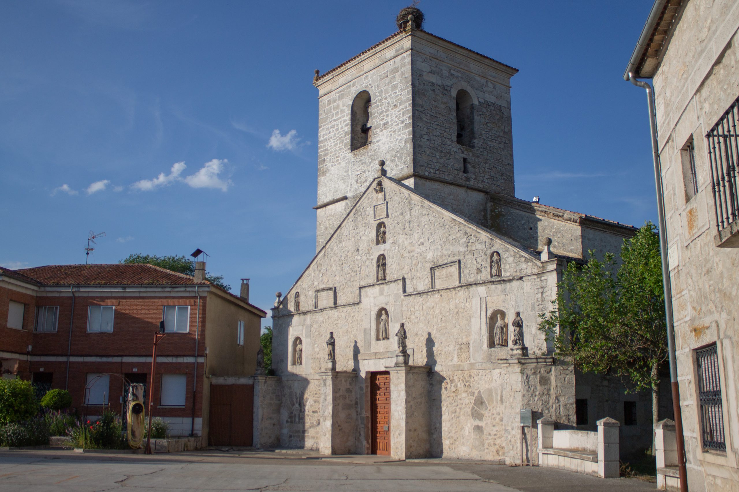 Iglesia de Cogeces del Monte en Valladolid